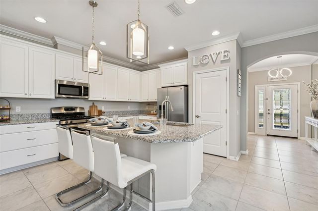 21752 INDIAN SUMMER DRIVE, Land O Lakes, FL 34637