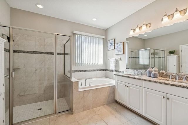 21752 INDIAN SUMMER DRIVE, Land O Lakes, FL 34637