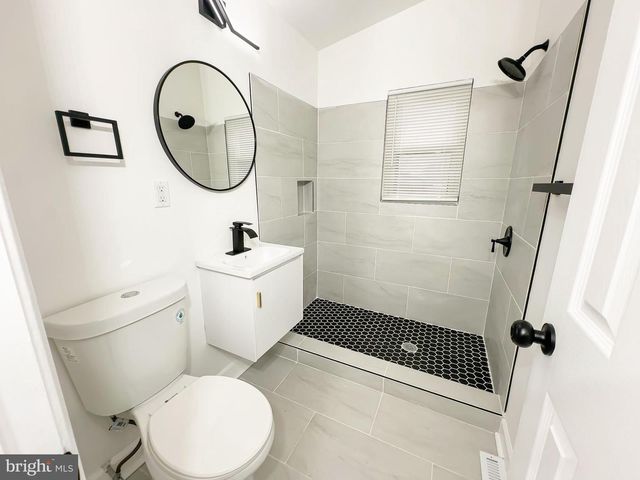 6005 MIDDLETON LN, Temple Hills, MD 20748