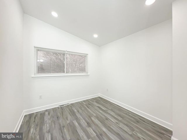 6005 MIDDLETON LN, Temple Hills, MD 20748