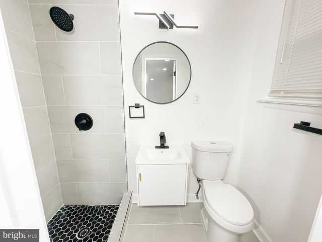 6005 MIDDLETON LN, Temple Hills, MD 20748