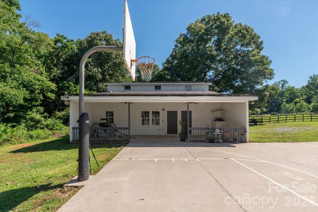 8522 Tirzah Church Road, Waxhaw, NC 28173