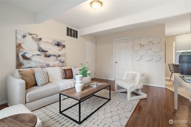 3307 SW 331st Street, Federal Way, WA 98023