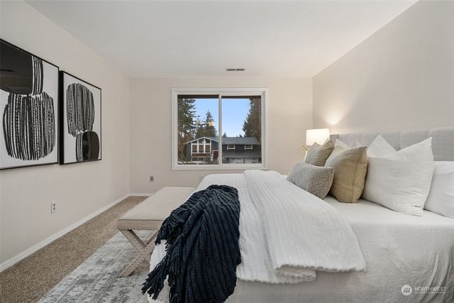 3307 SW 331st Street, Federal Way, WA 98023