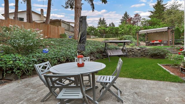 3307 SW 331st Street, Federal Way, WA 98023