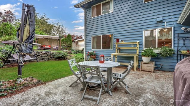 3307 SW 331st Street, Federal Way, WA 98023