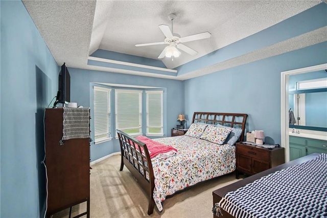 1501 Delaware Ridge Place, Kansas City, KS 66109