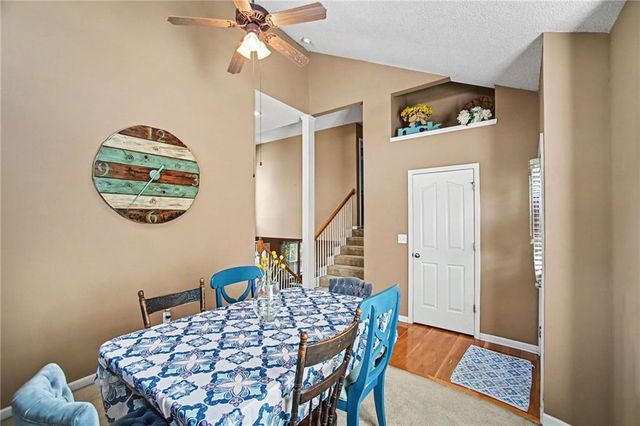 1501 Delaware Ridge Place, Kansas City, KS 66109