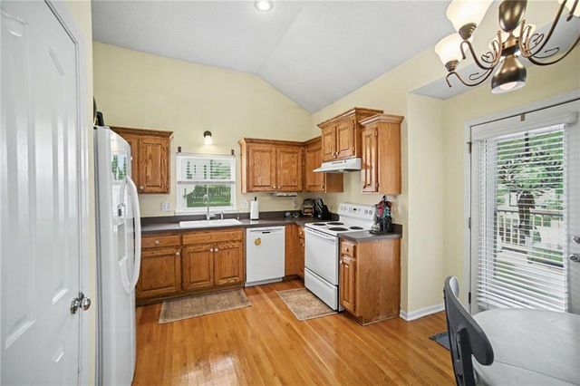 1501 Delaware Ridge Place, Kansas City, KS 66109