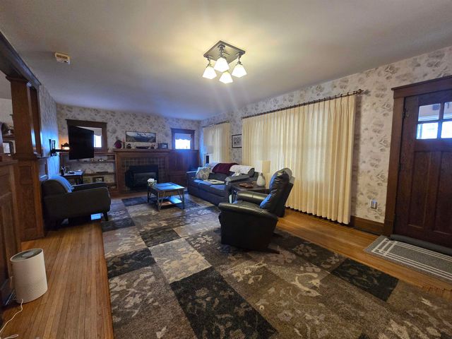 316 Sample Street, Nashua, IA 50658