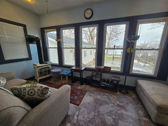 316 Sample Street, Nashua, IA 50658