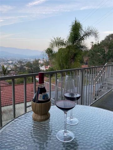 612 Alta Vista, Glendale, CA 91205