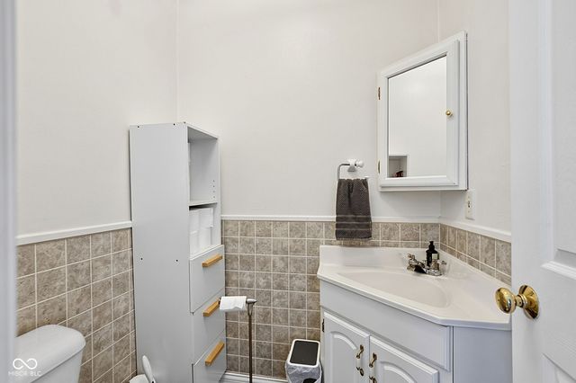 7143 E 45th Street, Indianapolis, IN 46226