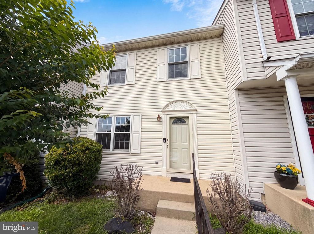2726 CRESTWICK PL, District Heights, MD 20747