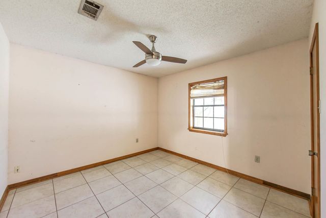 109 Victoria Dr, Houma, LA 70360