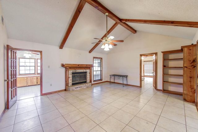 109 Victoria Dr, Houma, LA 70360