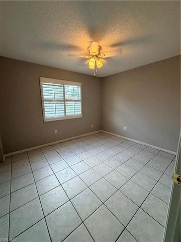 18572 Sarasota RD, Fort Myers, FL 33967
