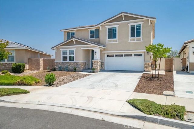 3553 Mill Creek Dr, Perris, CA 92570