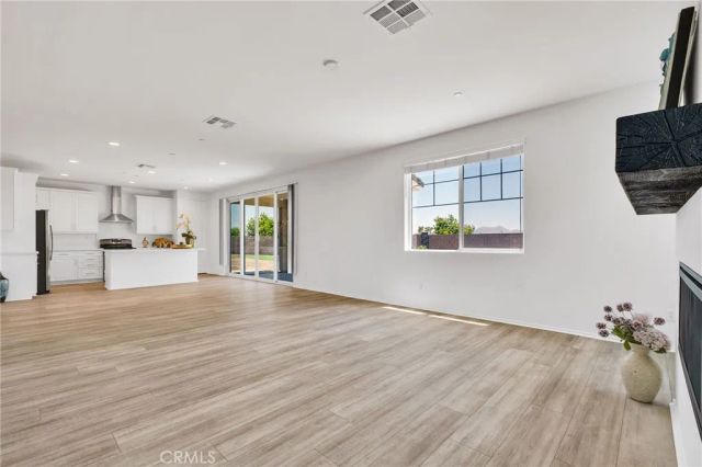 3553 Mill Creek Dr, Perris, CA 92570