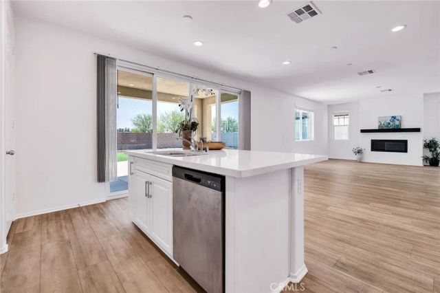 3553 Mill Creek Dr, Perris, CA 92570