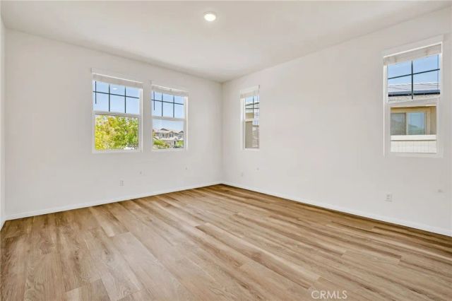 3553 Mill Creek Dr, Perris, CA 92570