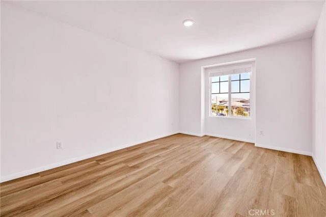3553 Mill Creek Dr, Perris, CA 92570