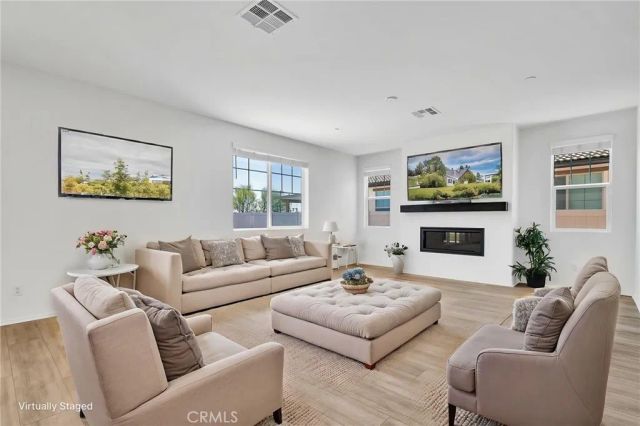 3553 Mill Creek Dr, Perris, CA 92570