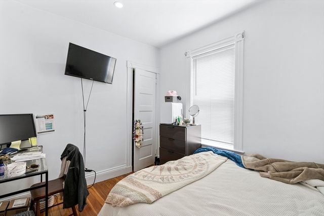7 Hallam Street 3, Boston, MA 02125