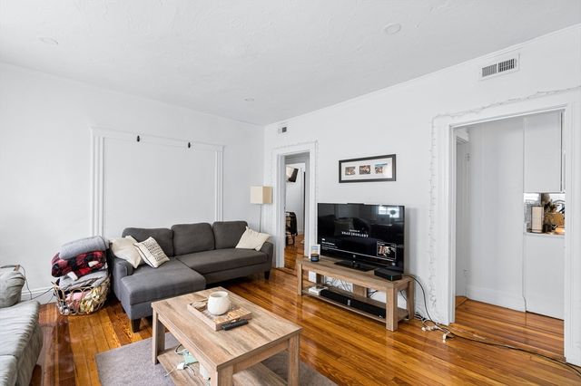 7 Hallam Street 3, Boston, MA 02125