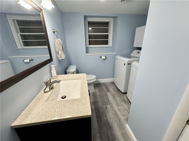 134 Blue Hill Drive, Warwick, RI 02886