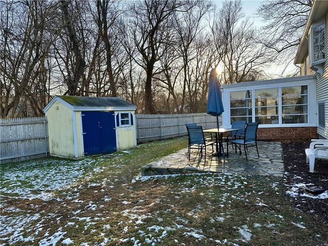 134 Blue Hill Drive, Warwick, RI 02886