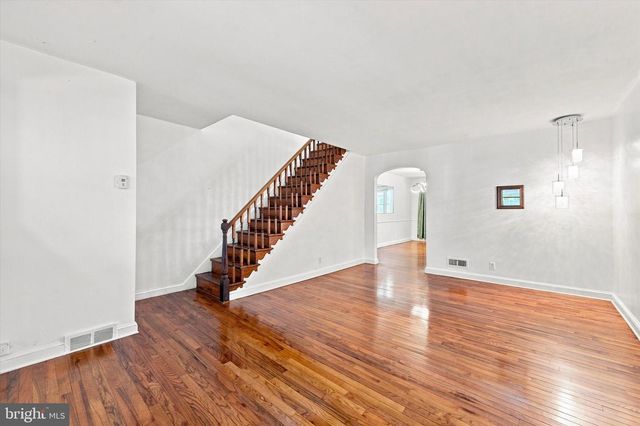 335 E 35TH ST, Wilmington, DE 19802
