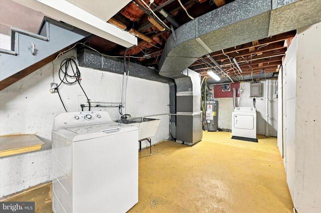 335 E 35TH ST, Wilmington, DE 19802