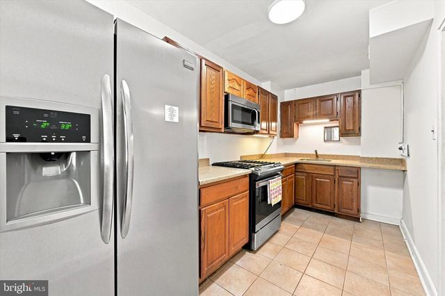 335 E 35TH ST, Wilmington, DE 19802