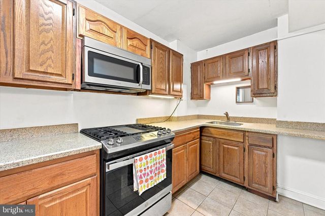 335 E 35TH ST, Wilmington, DE 19802