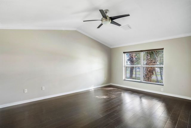 389 River Bluff Lane, Royal Palm Beach, FL 33411