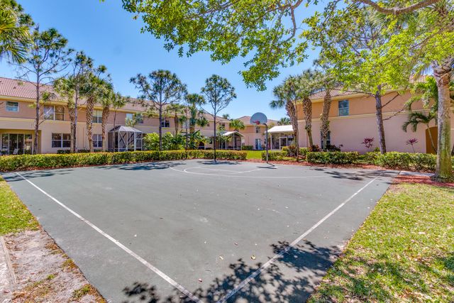 389 River Bluff Lane, Royal Palm Beach, FL 33411
