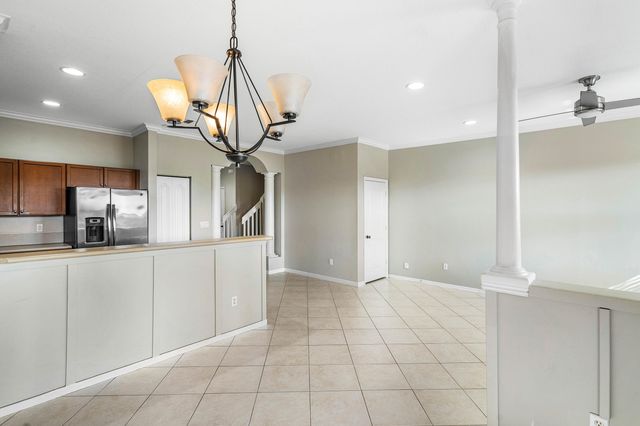 389 River Bluff Lane, Royal Palm Beach, FL 33411