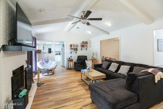 54 Willowbrook Lane, Brandon, MS 39042