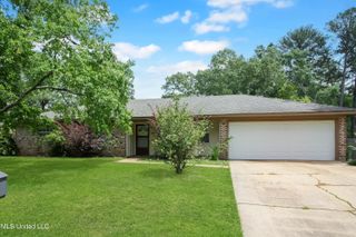 54 Willowbrook Lane, Brandon, MS 39042