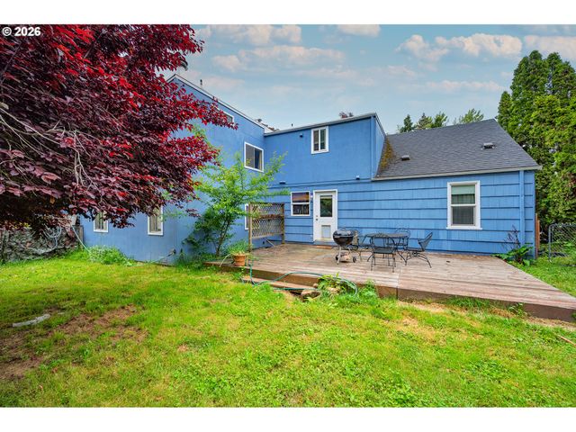 3781 KINCAID St, Eugene, OR 97405