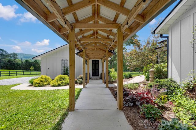 23 Lindsey Loop Road, Fletcher, NC 28732