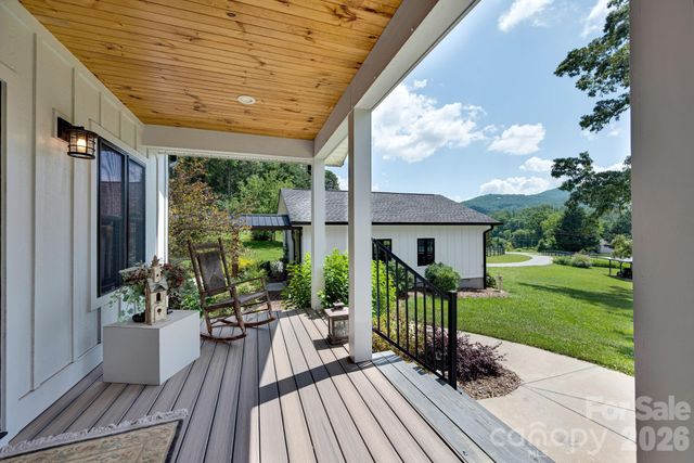 23 Lindsey Loop Road, Fletcher, NC 28732