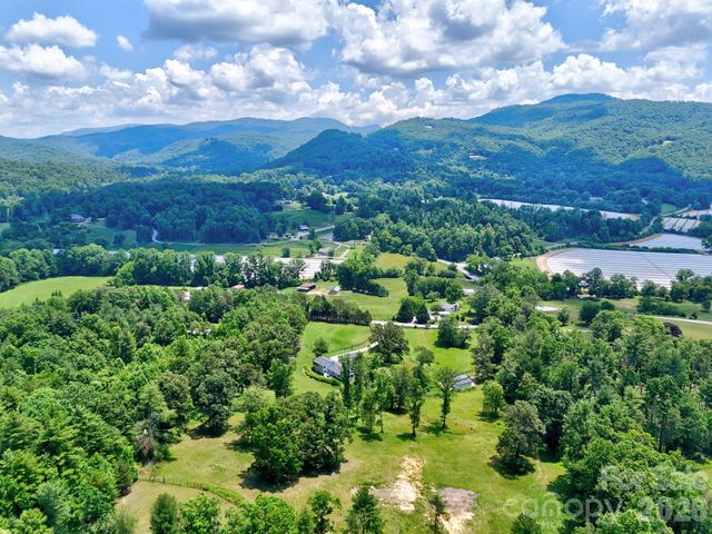 23 Lindsey Loop Road, Fletcher, NC 28732