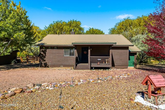 2348 S BUFFALO Loop, Overgaard, AZ 85933