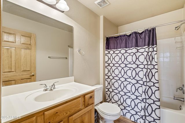 2348 S BUFFALO Loop, Overgaard, AZ 85933