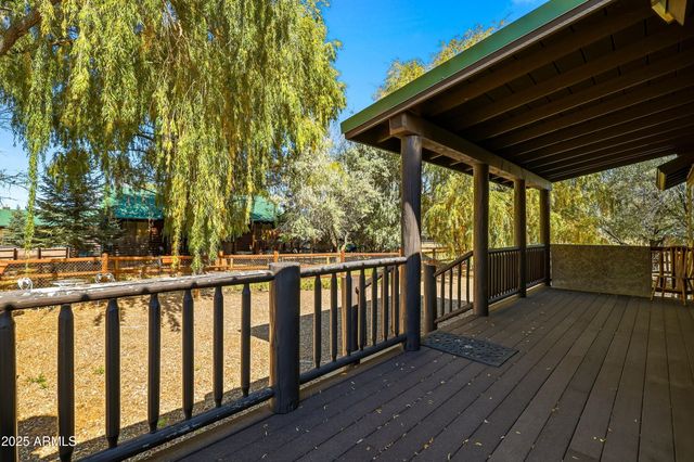 2348 S BUFFALO Loop, Overgaard, AZ 85933