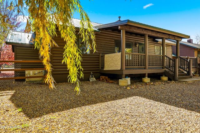 2348 S BUFFALO Loop, Overgaard, AZ 85933