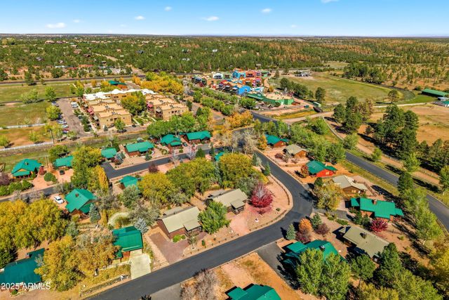 2348 S BUFFALO Loop, Overgaard, AZ 85933