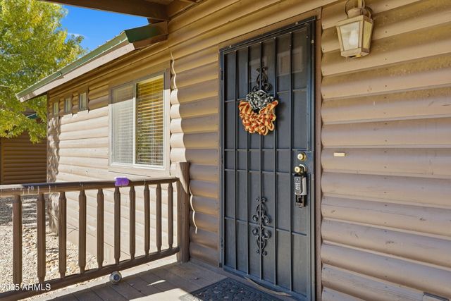 2348 S BUFFALO Loop, Overgaard, AZ 85933